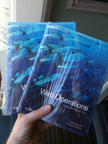 John Allspaw, Jesse Robbins: Web Operations (2010, O'Reilly Media)